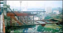 berjaya-star-cityl-15-mega-truss.jpg - 9620 Bytes